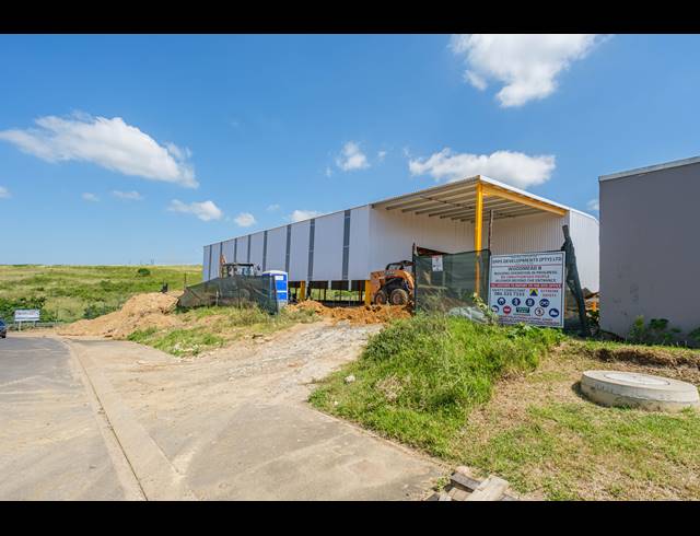 1,900M² WAREHOUSE FOR SALE IN ETETE